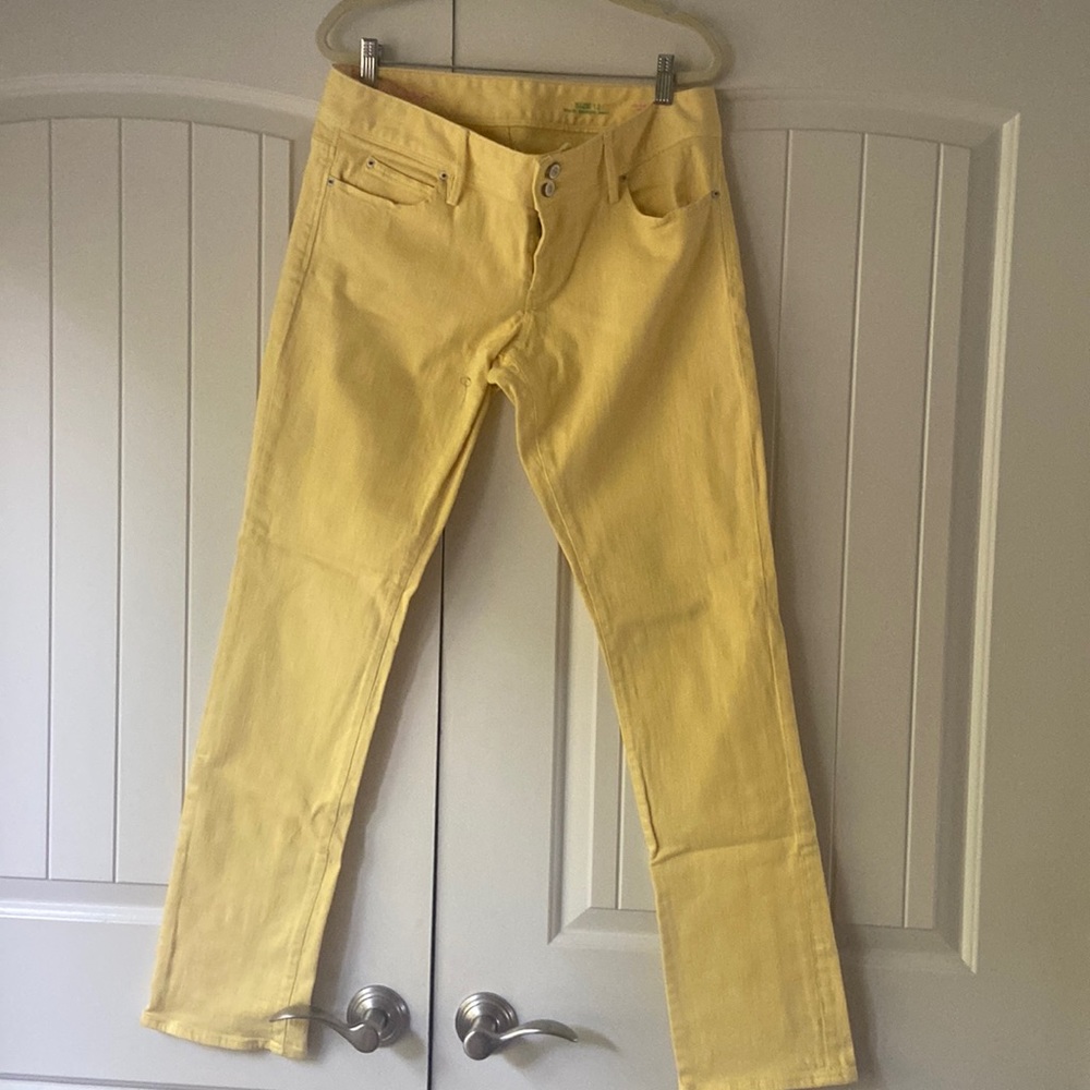 Gorgeous Creamy Yellow Lilly Pulitzer Worth Jeans Size 12